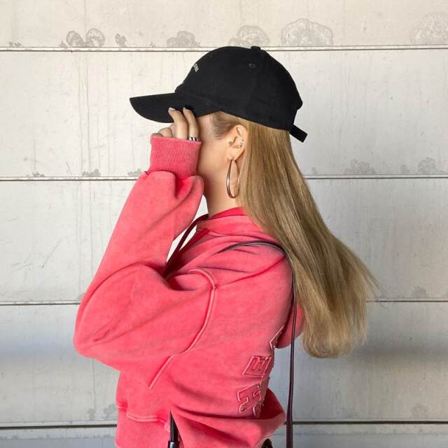 B刺繍キャップ