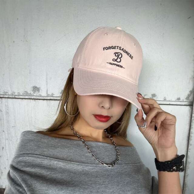 B刺繍キャップ