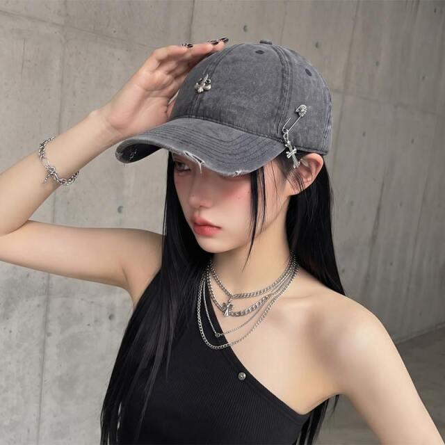 シルバーモチーフキャップ