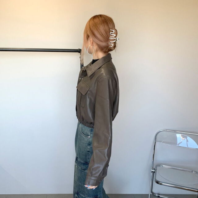 合皮ショートブルゾン