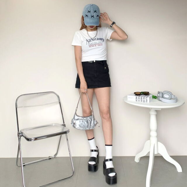サイドタックロゴショートT