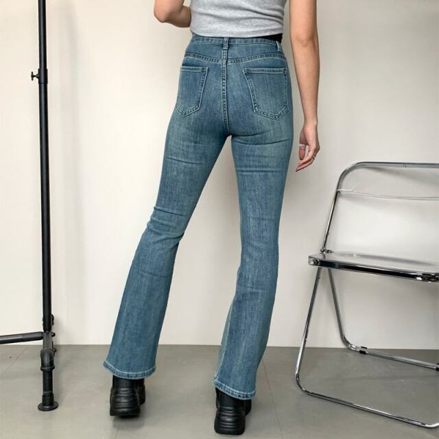 ストーンデニムフレアパンツ