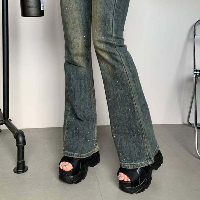 ストーンデニムフレアパンツ