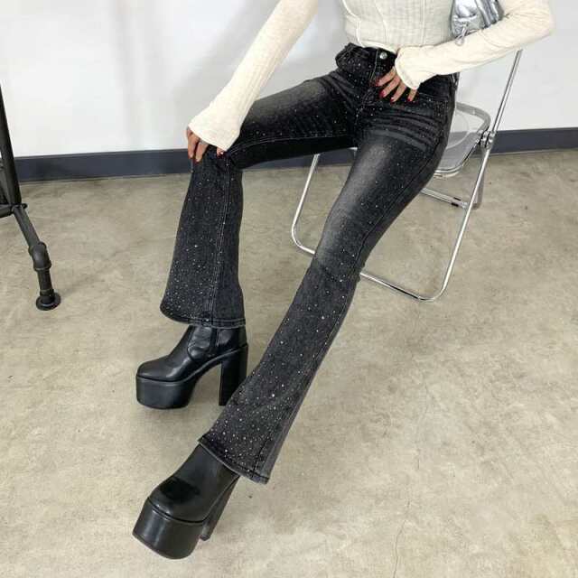 ストーンデニムフレアパンツ