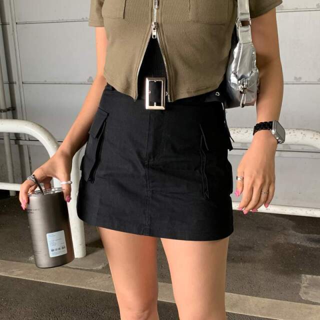 カーゴミニスカート