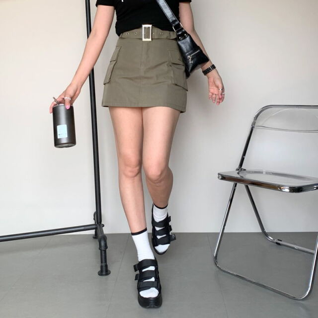 カーゴミニスカート