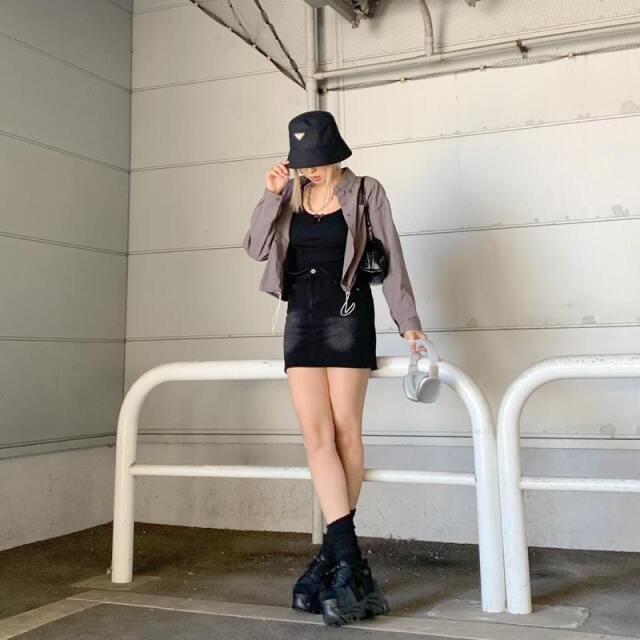 ウエスト折り返しデニムスカート