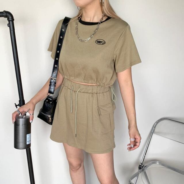 ★WEB限定★襟配色プルオーバー・スカートセットアップ