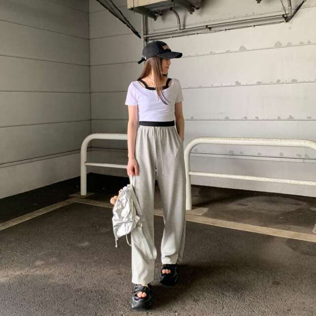 カットポンチワイドパンツ