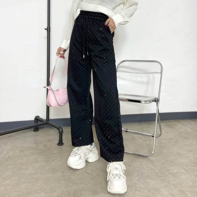 ストーンカットワイドパンツ