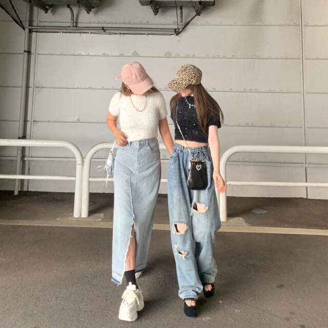ビジューシャギーショートトップス