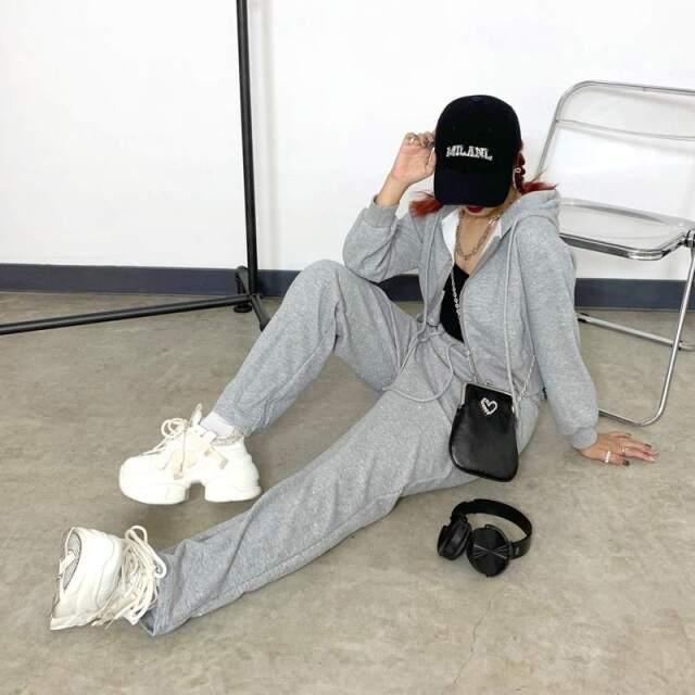 ストーンZIPパーカー・パンツセットアップ