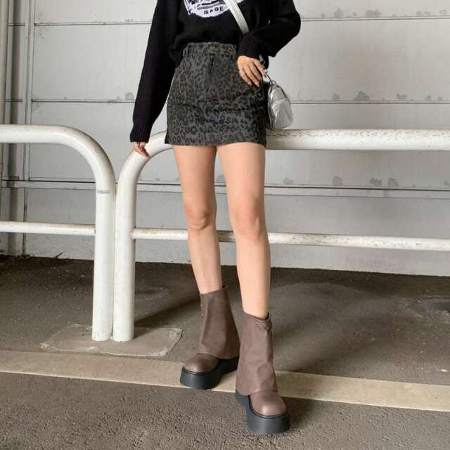 ヒョウ柄スカート