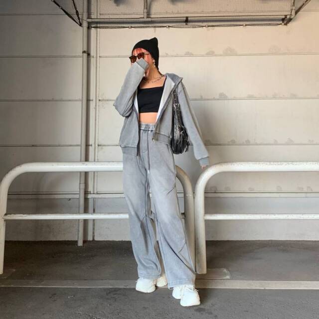 ブリーチカットワイドパンツ