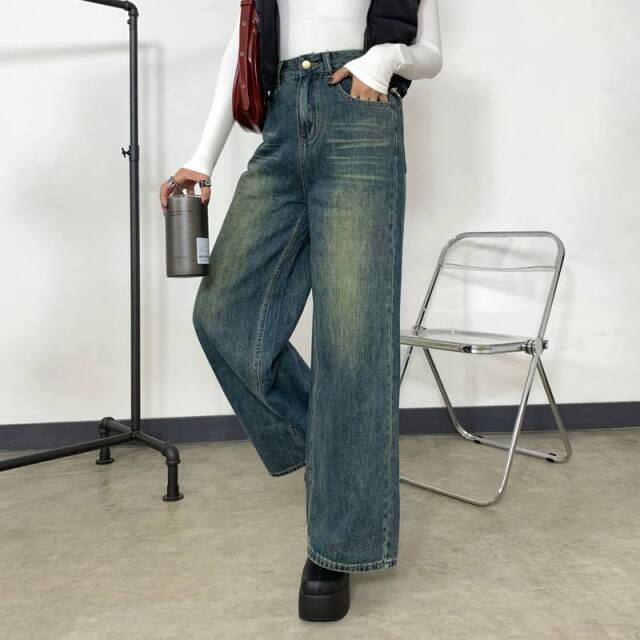 デニムストレートパンツ