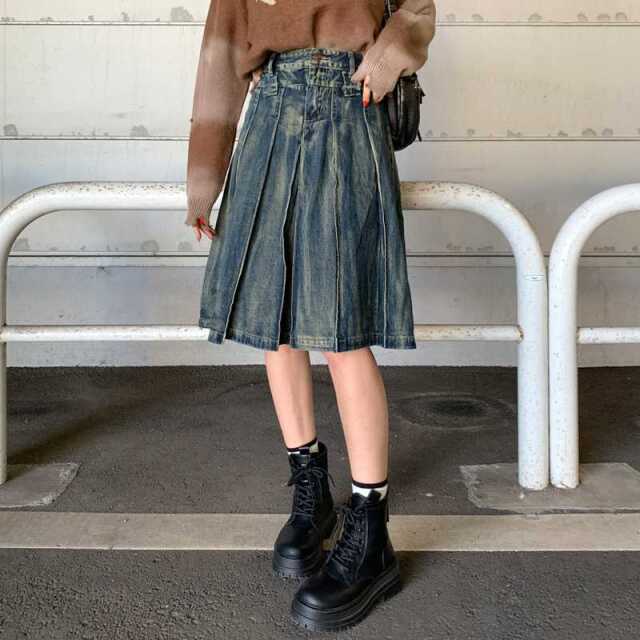デニムタックミドルスカート