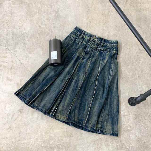 デニムタックミドルスカート