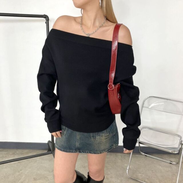 YOUHEE オフショルダー YOUHEE オフショルダー OFF SHOULDER SWEATSHIRT - メルカリ