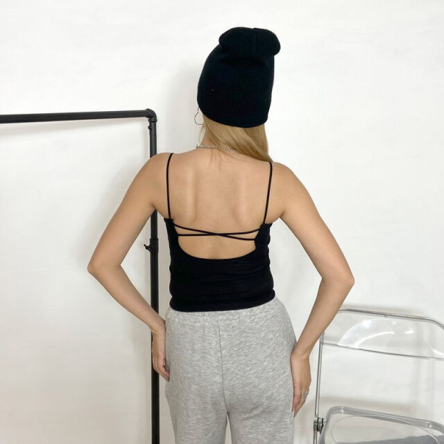 フロントタックキャミソール