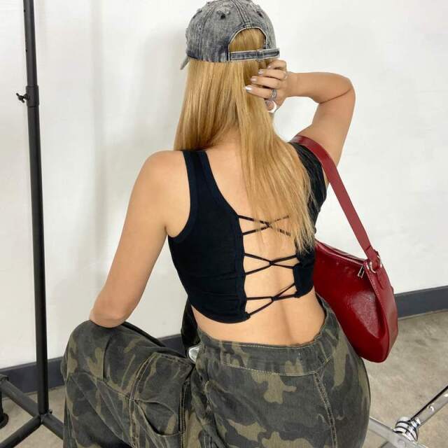 バッククロスショートタンクトップ