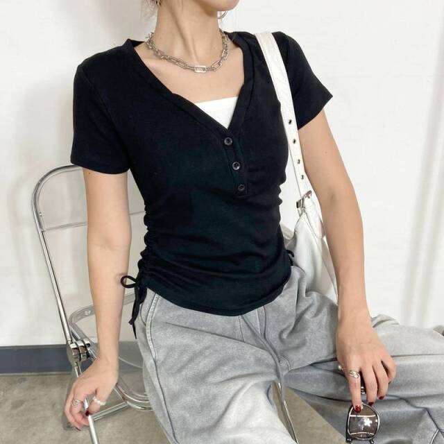 ヘンリーアンサンブル風サイドドロストトップス