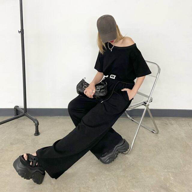 non-hedge オフショルプルオーバー・ワイドパンツセットアップ