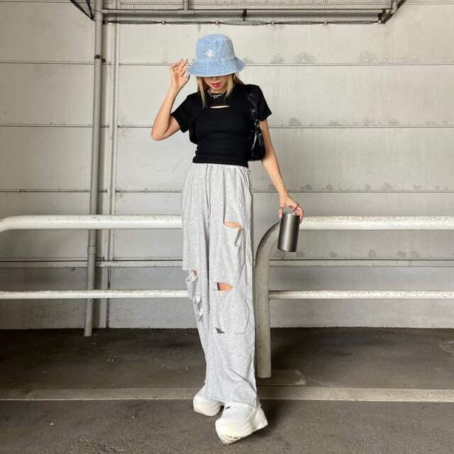 裏毛ダメージワイドパンツ