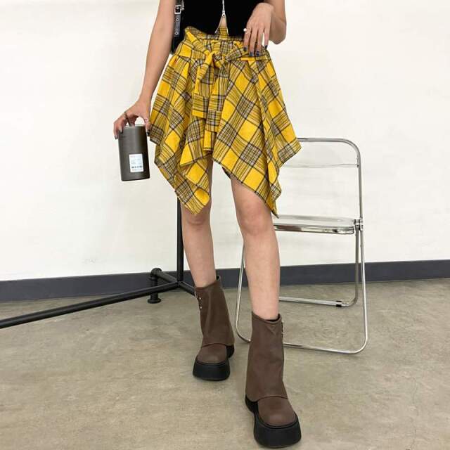 チェックイレヘムスカート