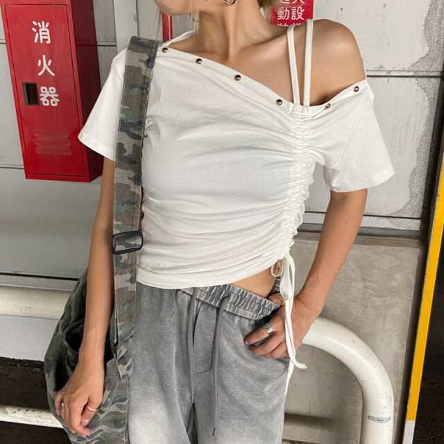 リベットワンショルダートップス