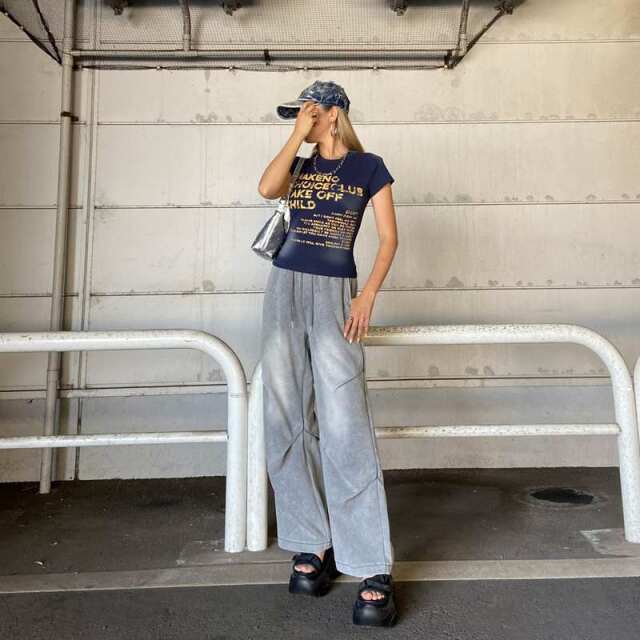 ロゴムラプリントTシャツ