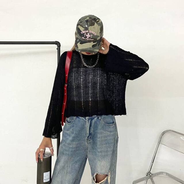 透かしプルオーバー