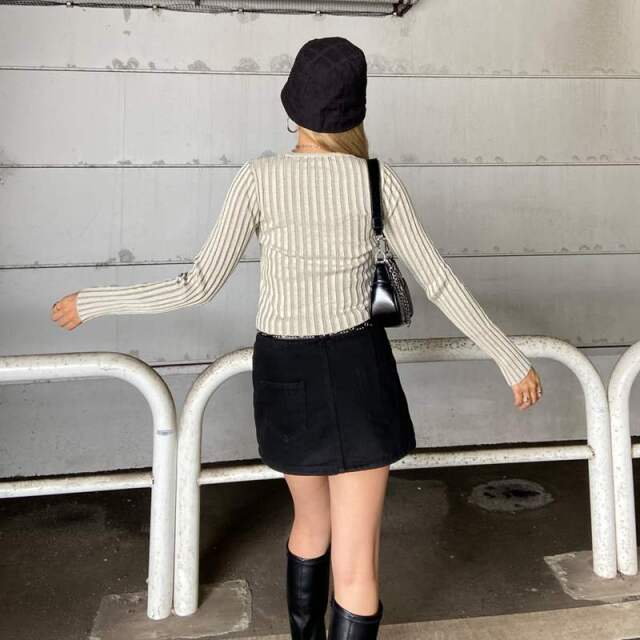 リブショートトップス