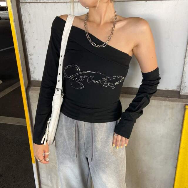 ワンショルストーンロゴアームウォーマーTシャツ