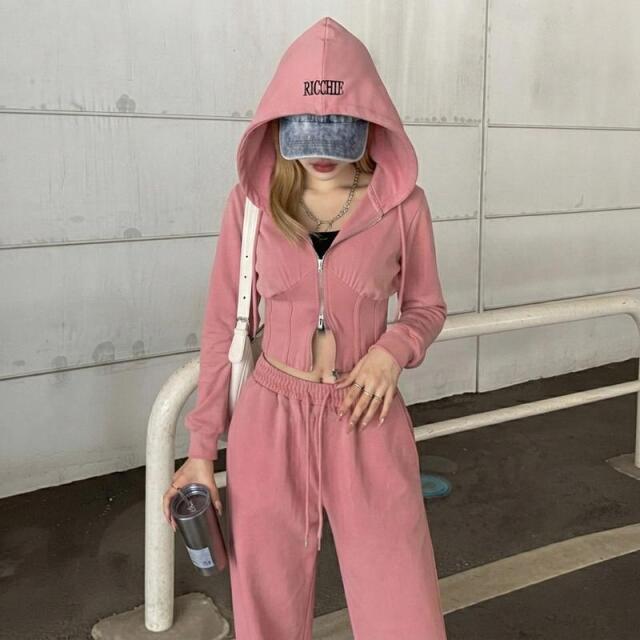 フードロゴ刺繍パーカー・パンツセットアップ