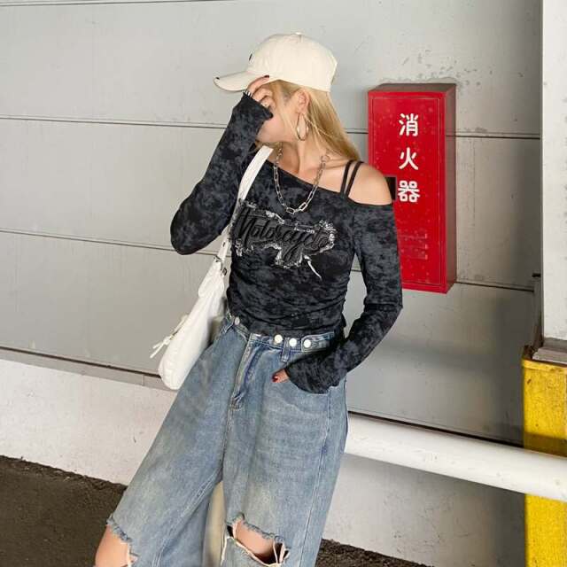 デニムロゴワンショルダーTシャツ