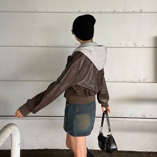 合成皮革パーカーアンサンブル風ブルゾン
