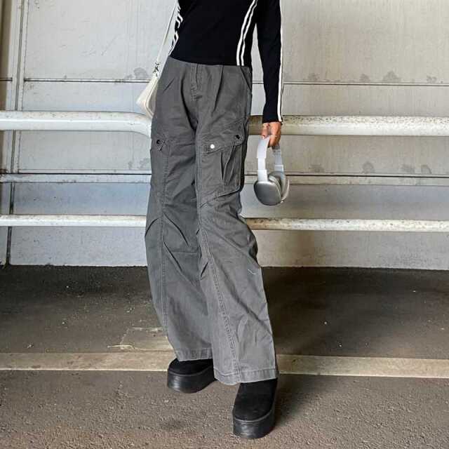 タックワイドパンツ