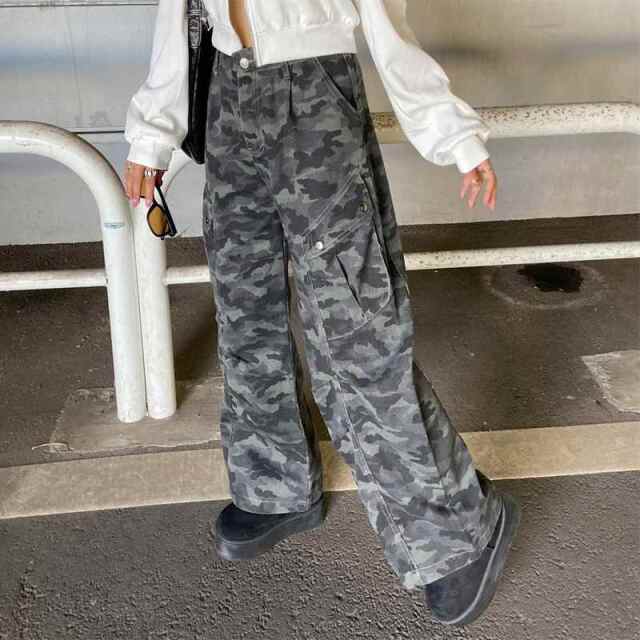 タックワイドパンツ
