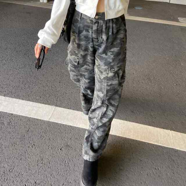 タックワイドパンツ