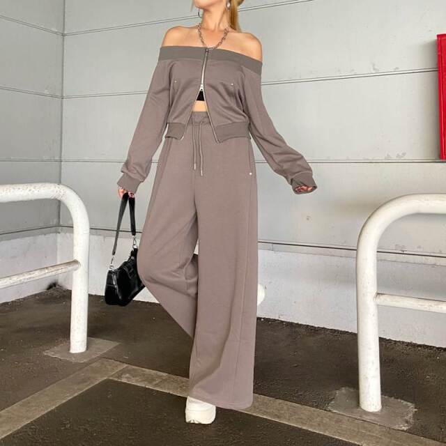 オフショルZIPトップス・パンツセットアップ