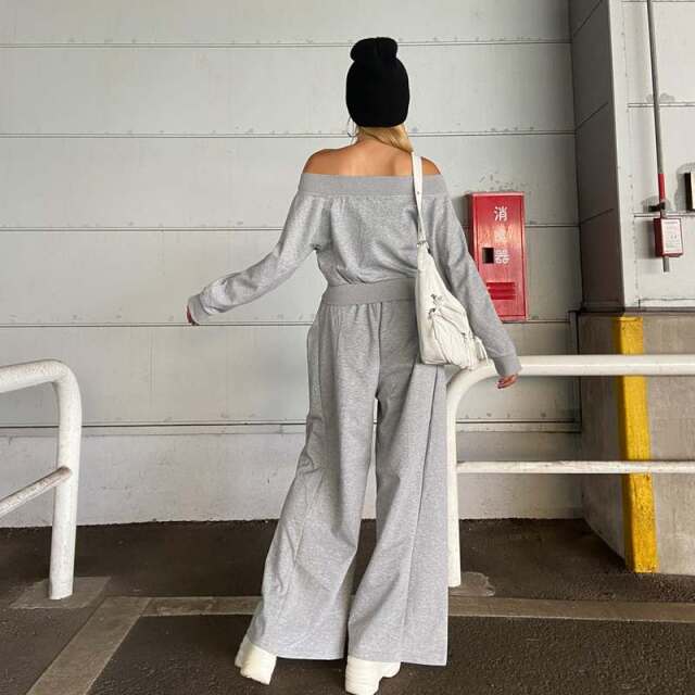 オフショルZIPトップス・パンツセットアップ