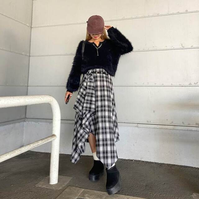 ベルト付きイレヘムチェックロングスカート