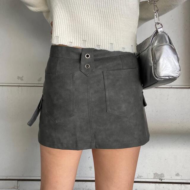 合成皮革ベルト付きスカパン