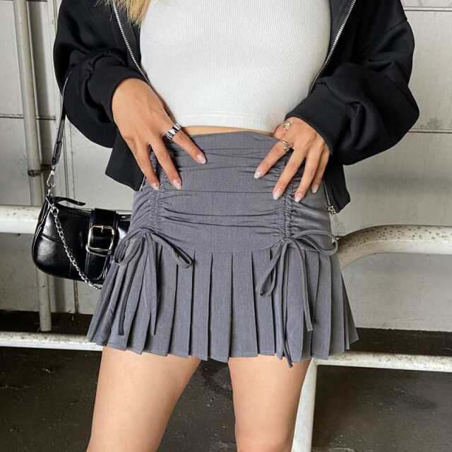 ドロストリボンスカート