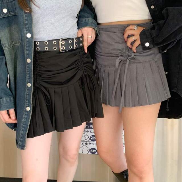 ドロストリボンスカート