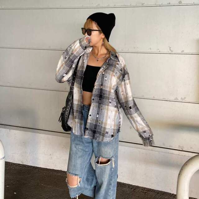 ダメージチェックシャツ