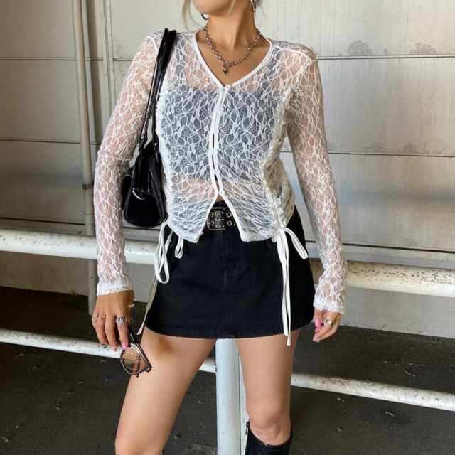 レースドロストプルオーバー