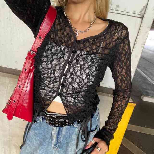 レースドロストプルオーバー