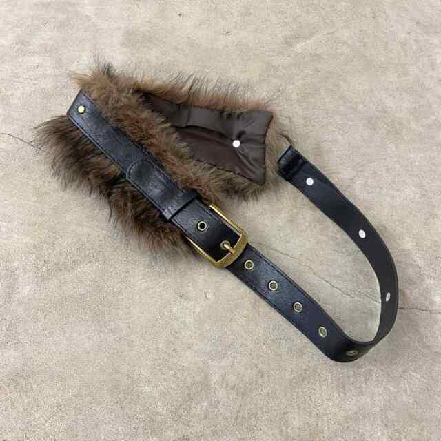 ファーベルト付き合成皮革タックスカート