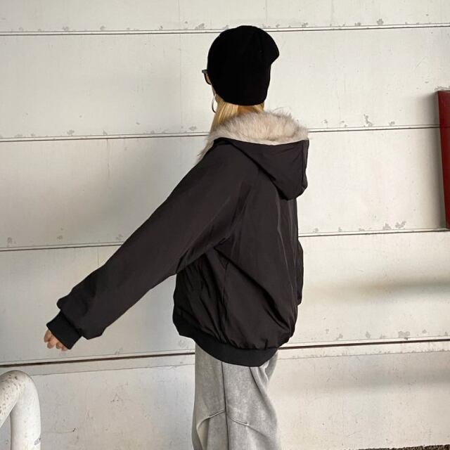 リバーシブルファーフードブルゾン